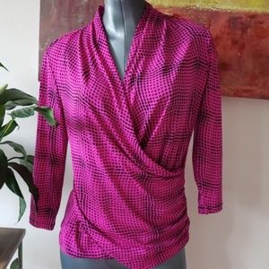 CHAUS Split V neck 3/4 sleeve geometric pattern
